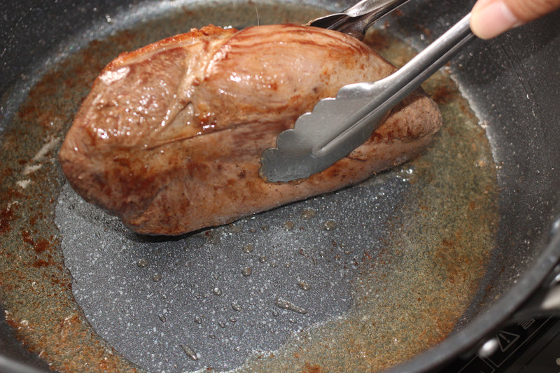 タイ産鴨肉ステーキカット 約220g×2パック　●